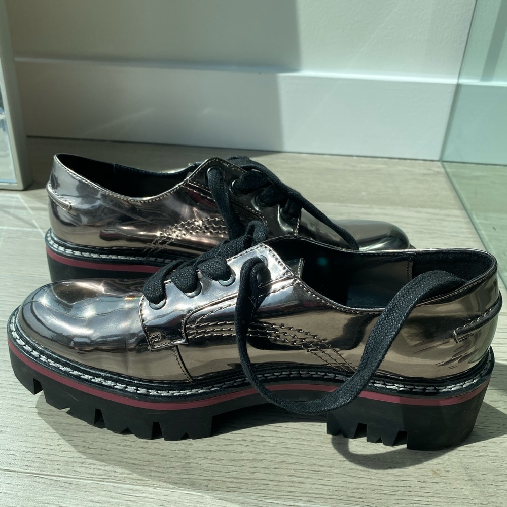 Zara silver metallic high top oxford